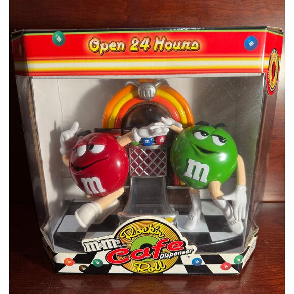 M&M's Rock n Roll Cafe Dispenser 50s Jukebox Music Candy Dancing In Box - Picture 1 of 8